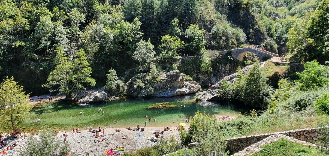 La Grange - Chez Gisi - Fuer Naturliebhaber, Abenteurer Und Geniesser Rocles  Bagian luar foto